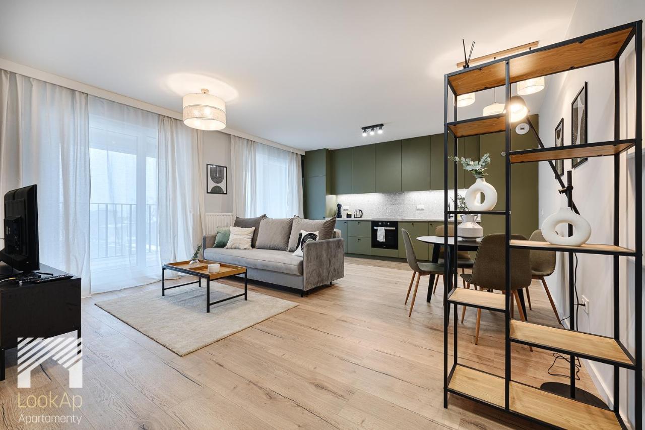 Apartment Fuzja Ii By Lookap *
